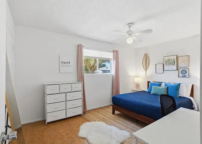 Resort, Pool With Diving Board, 4br Villa Tempe