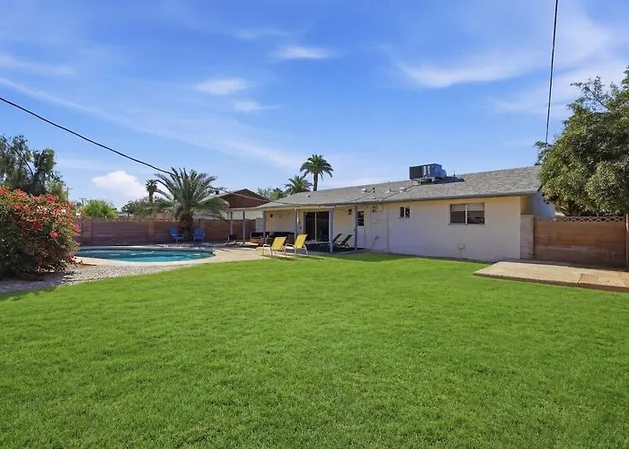 Resort, Pool With Diving Board, 4br