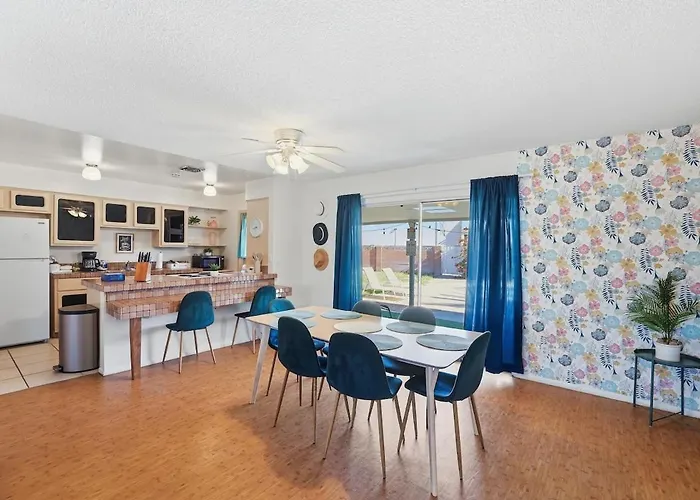 Villa Resort, Pool With Diving Board, 4br Tempe